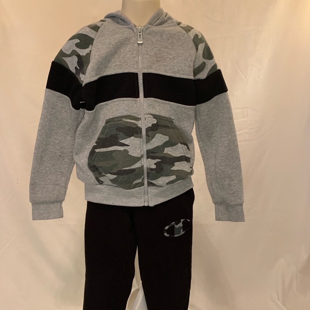 Boys Champion 2 piece sweat suit